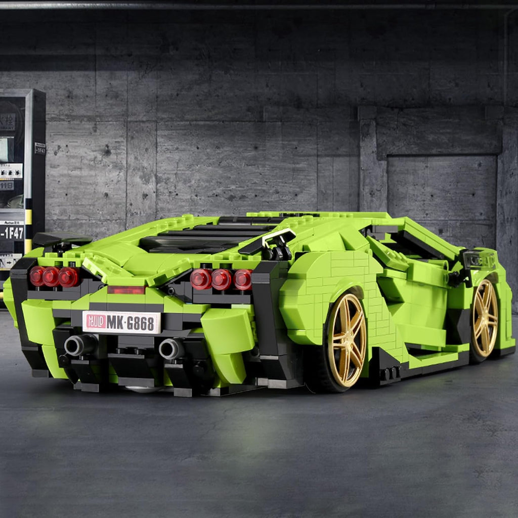 Mould King 10011 Technical Green Supercar | 1:14 Scale MOC Building Blocks Set (1,133 Pieces)