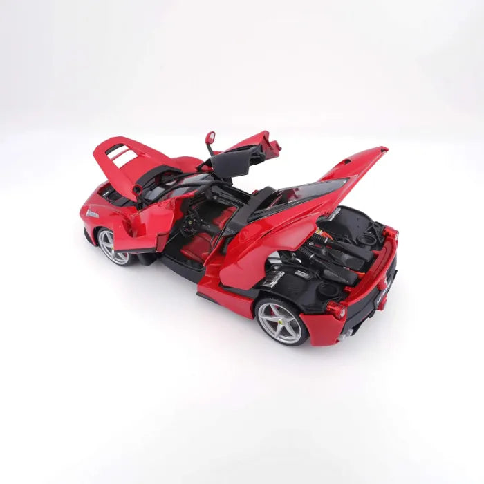 Bburago 1:18 Scale Ferrari LaFerrari Diecast Model Car – Red Signature Series (Model 18-16901)